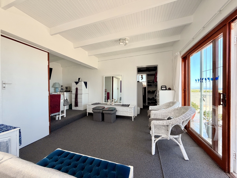 4 Bedroom Property for Sale in Onrus Western Cape